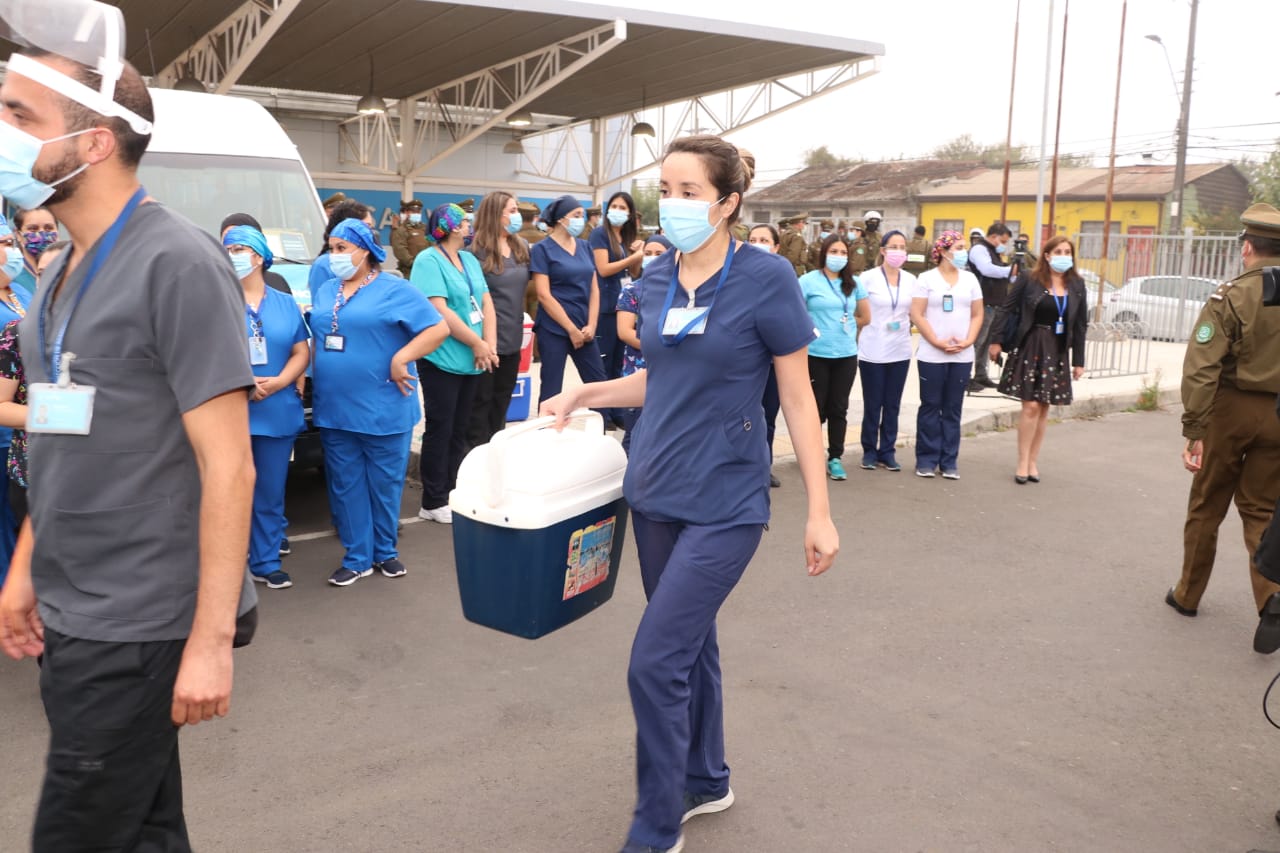 Talcahuano comienza histórica vacunación contra el Coronavirus con amplio operativo a domicilio