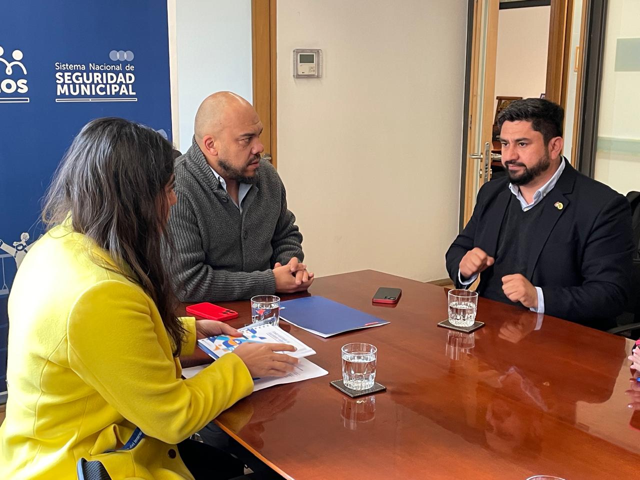 Alcalde de Talcahuano se reúne con SPD para abordar el trabajo preventivo en la comuna