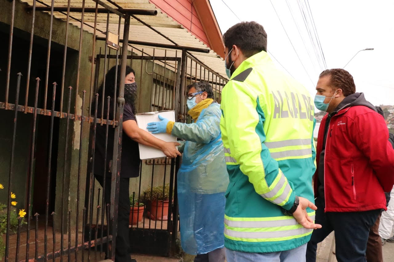 Talcahuano da inicio a la segunda etapa de entrega de cajas del programa Alimentos para Chile